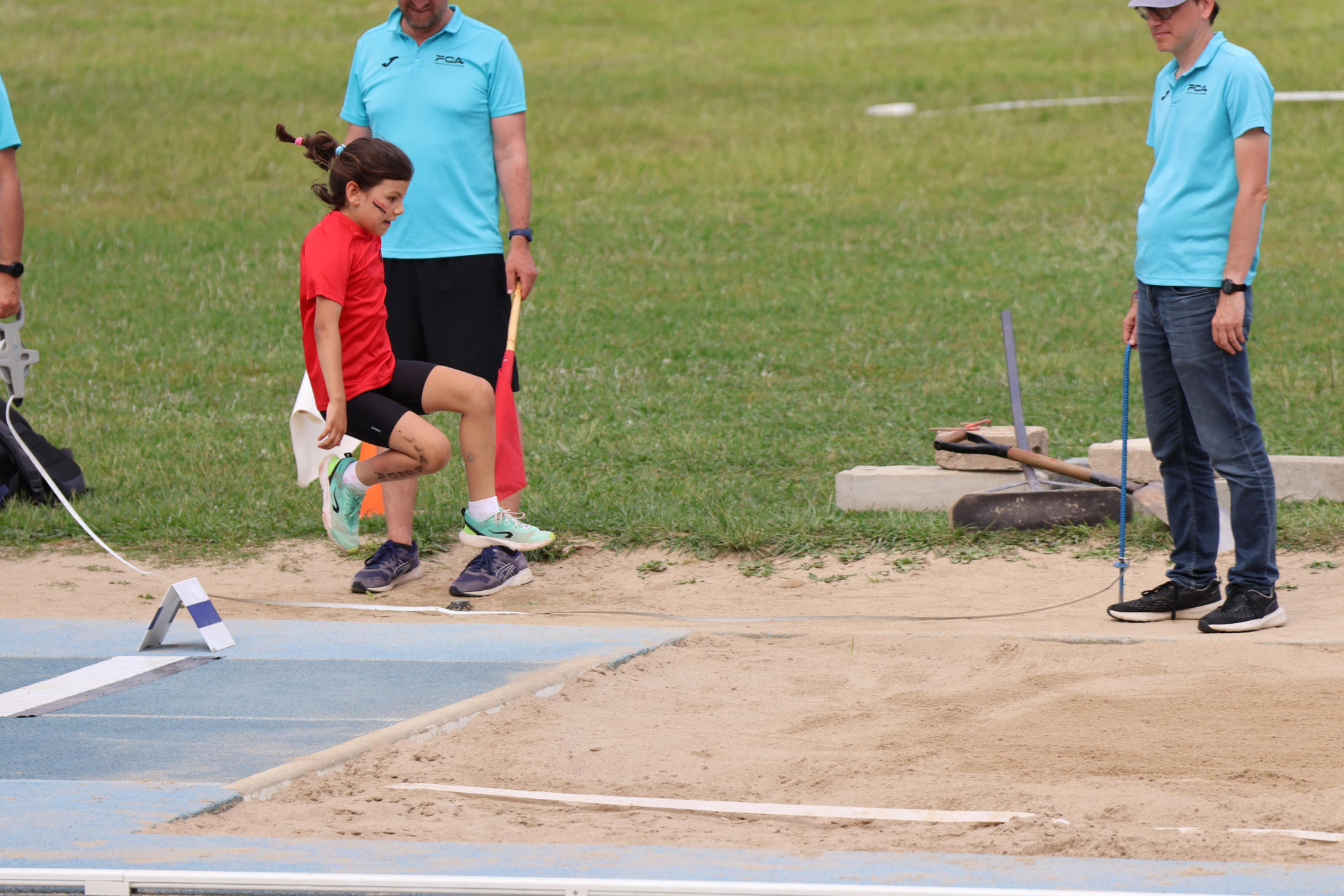 Club Atletisme Badalona - Escola